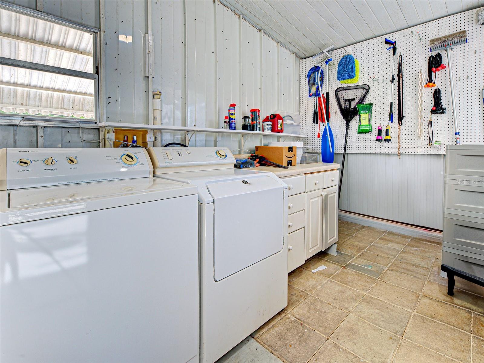 166 EDGEWOOD DR, OSPREY, FL, 34229