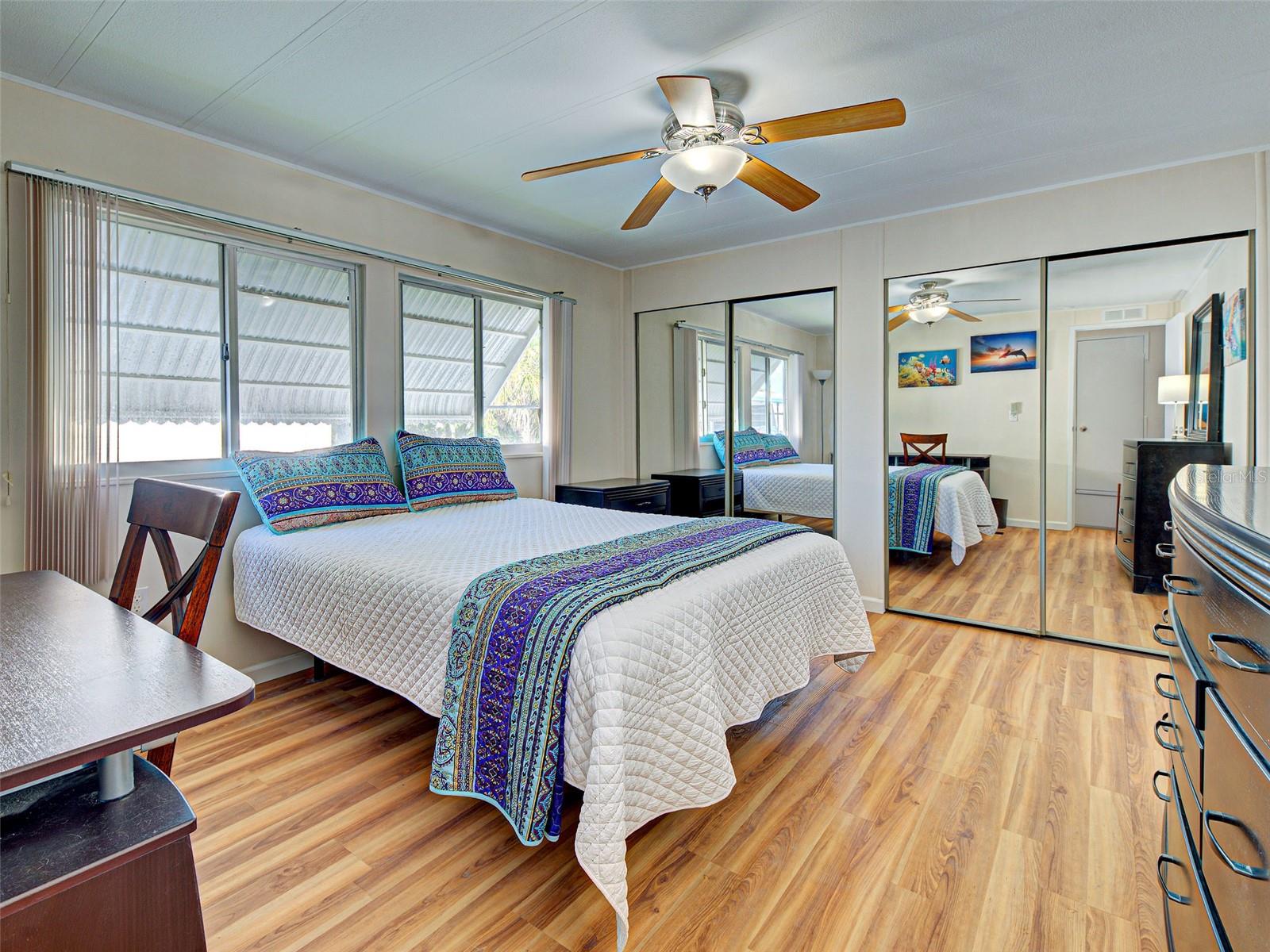166 EDGEWOOD DR, OSPREY, FL, 34229