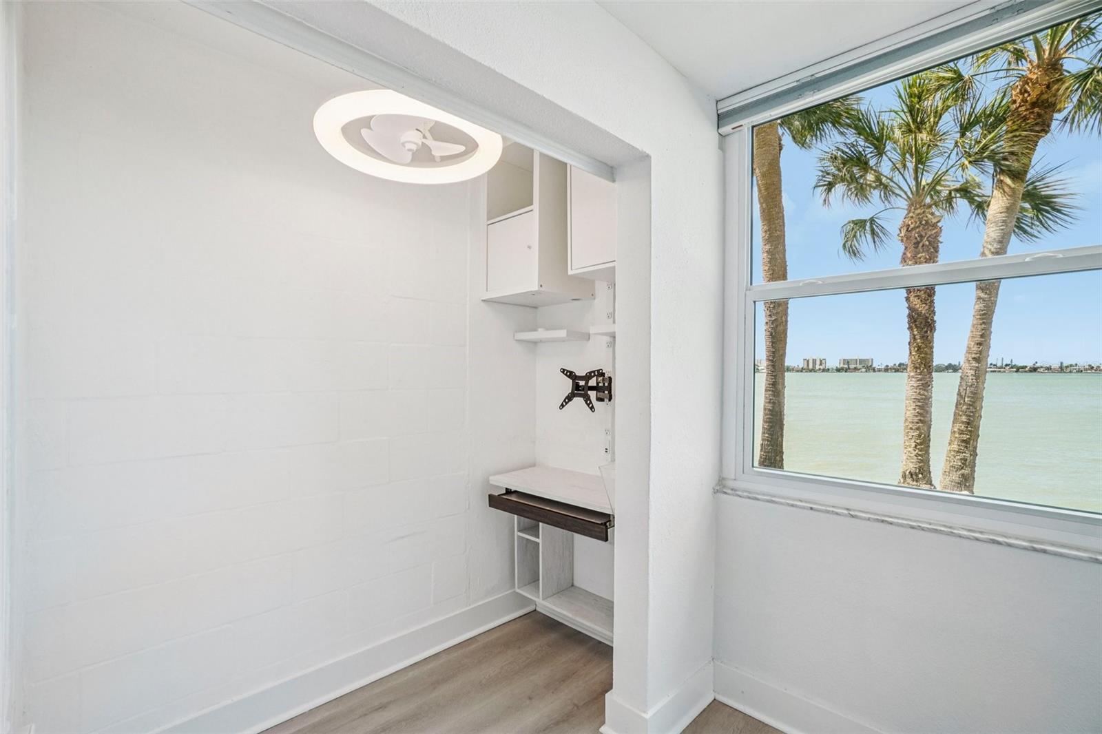 4750 COVE CIR #107, ST PETERSBURG, FL, 33708