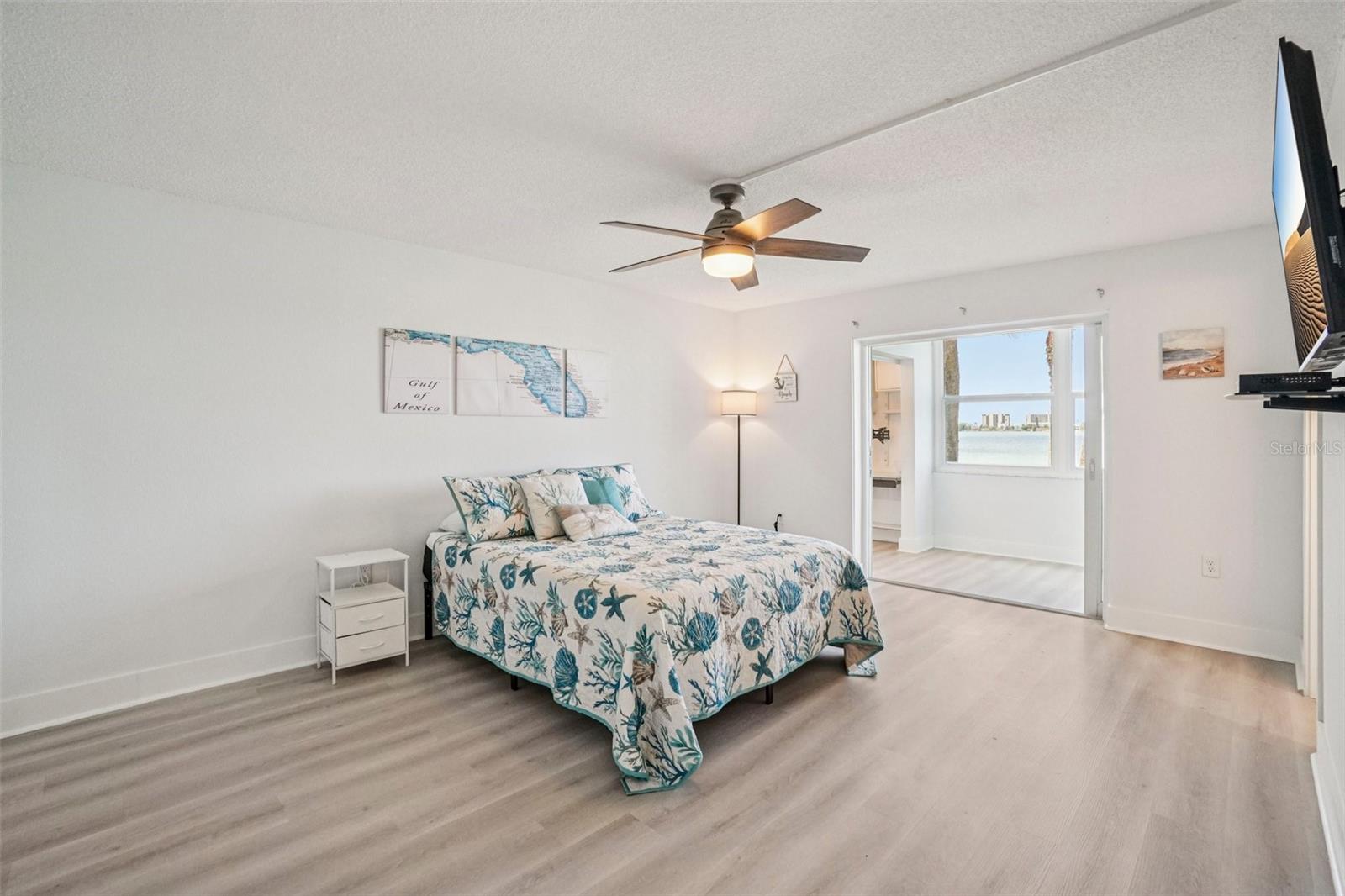 4750 COVE CIR #107, ST PETERSBURG, FL, 33708