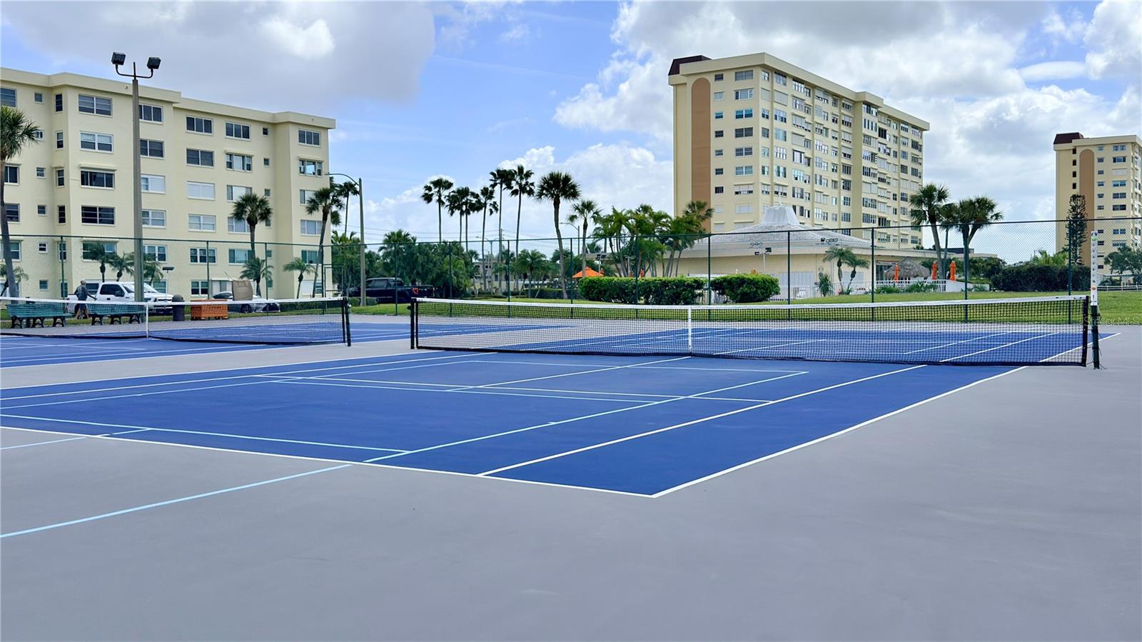 4750 COVE CIR #107, ST PETERSBURG, FL, 33708