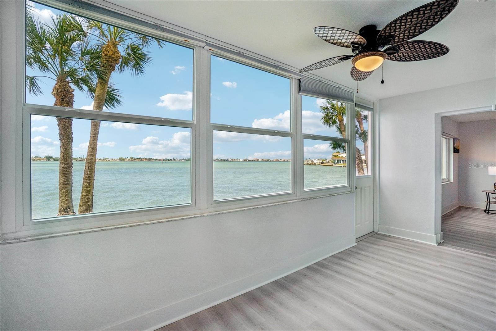 4750 COVE CIR #107, ST PETERSBURG, FL, 33708