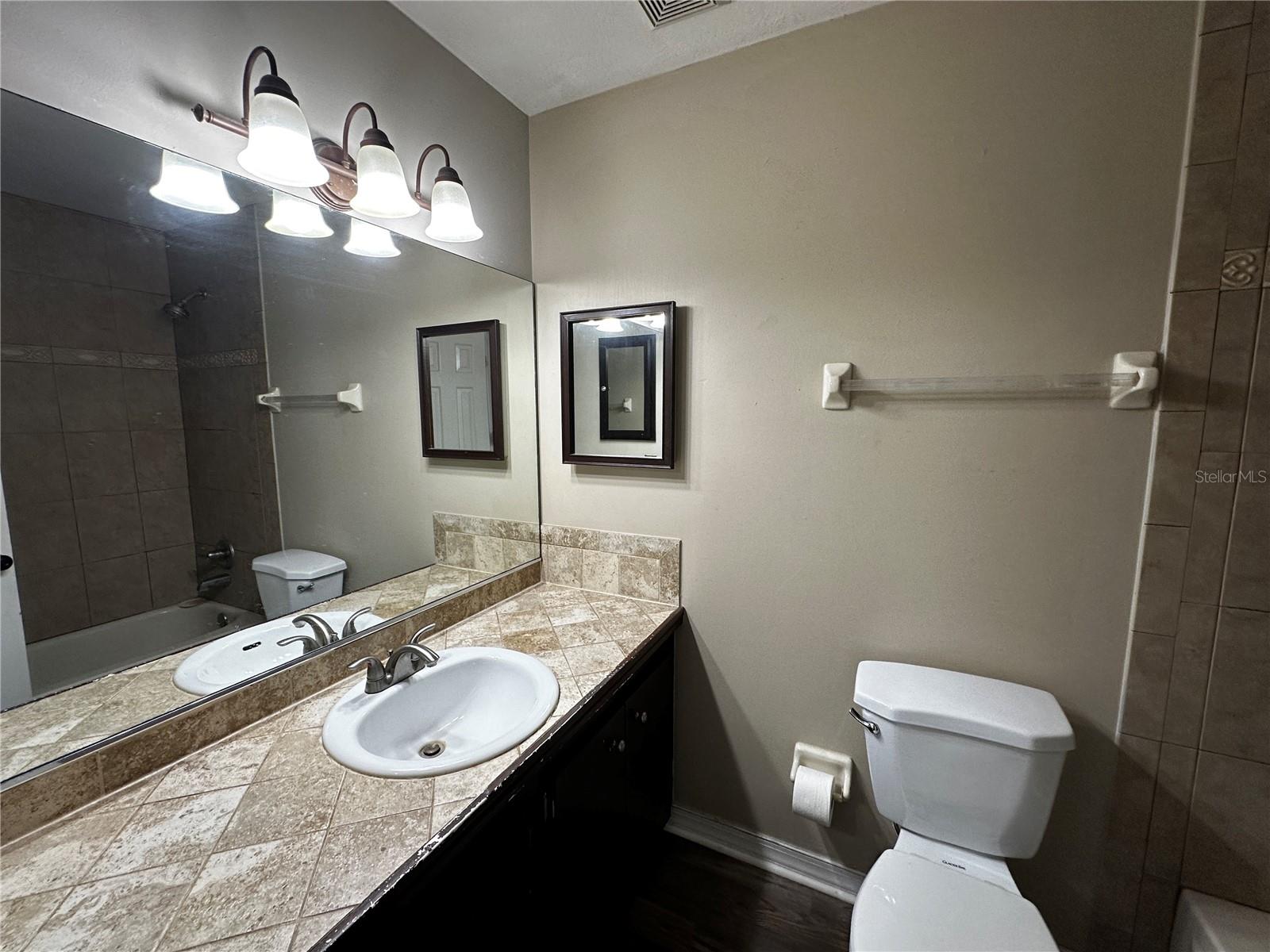 44 TEAK CRSE, OCALA, FL, 34472