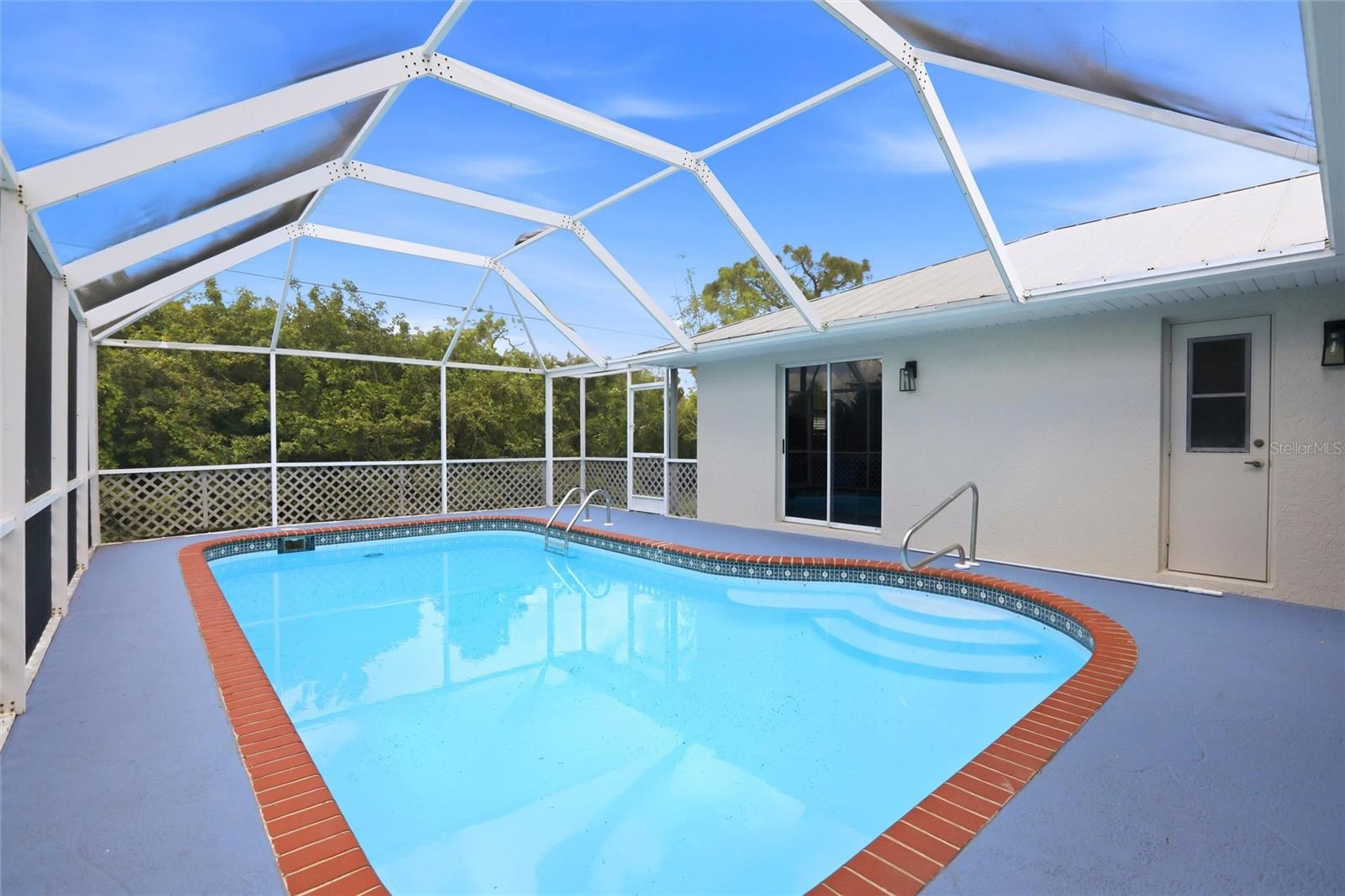 830 COLUMBIA ST, PORT CHARLOTTE, FL, 33948