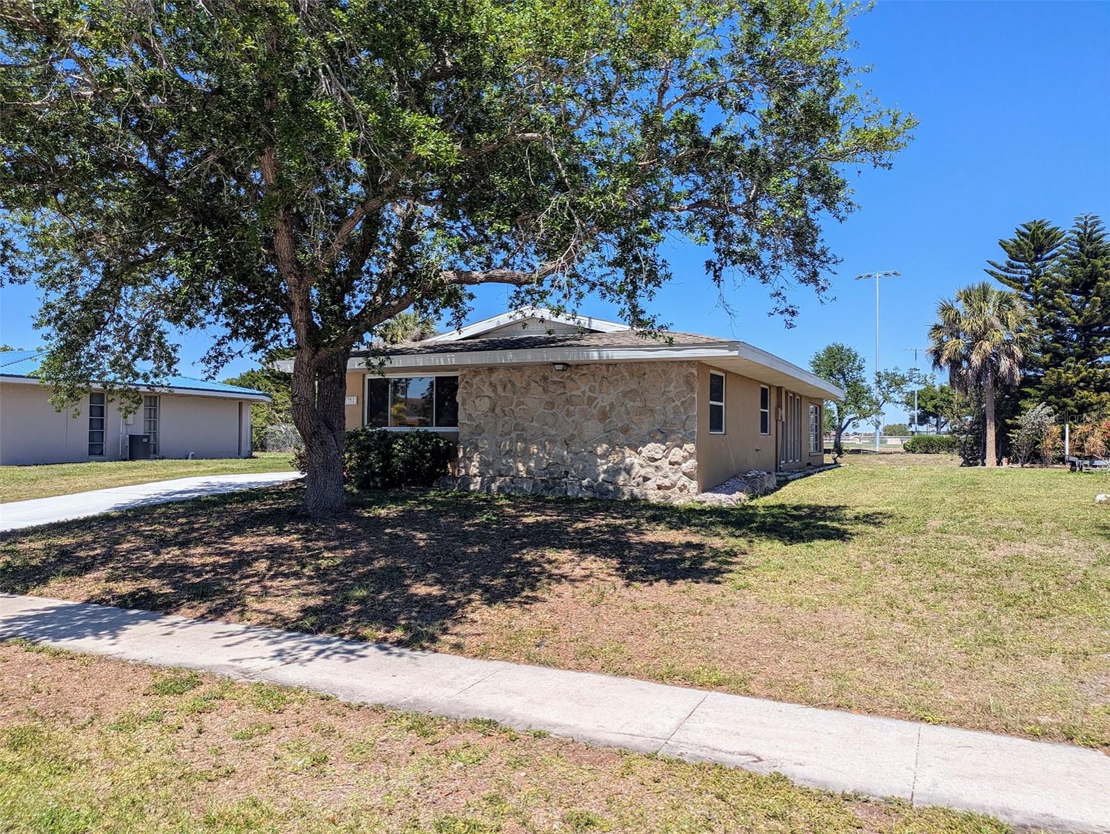 5752 ESPANOLA AVE, NORTH PORT, FL, 34287