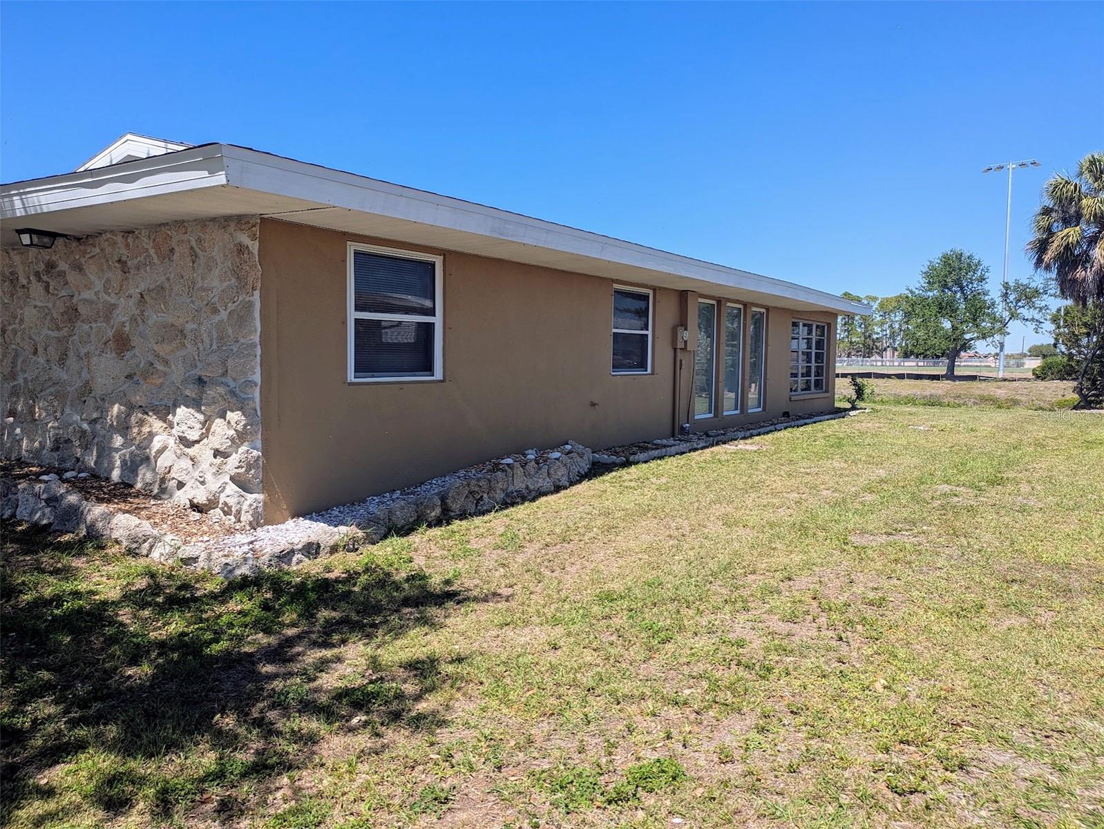 5752 ESPANOLA AVE, NORTH PORT, FL, 34287