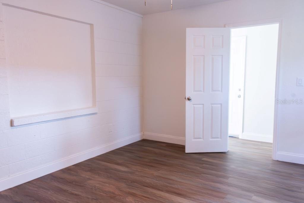 6813 S HIMES AVE, TAMPA, FL, 33611