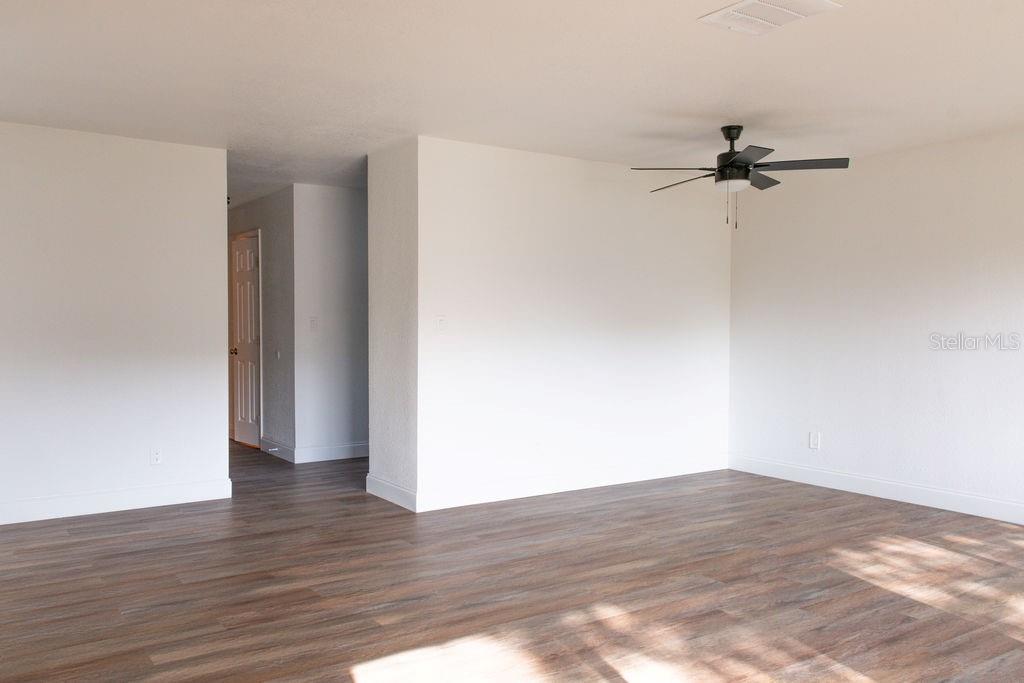 6813 S HIMES AVE, TAMPA, FL, 33611