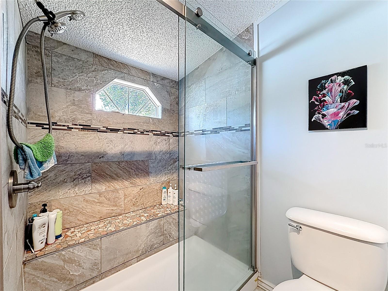 2523 KAREN DR, MOUNT DORA, FL, 32757