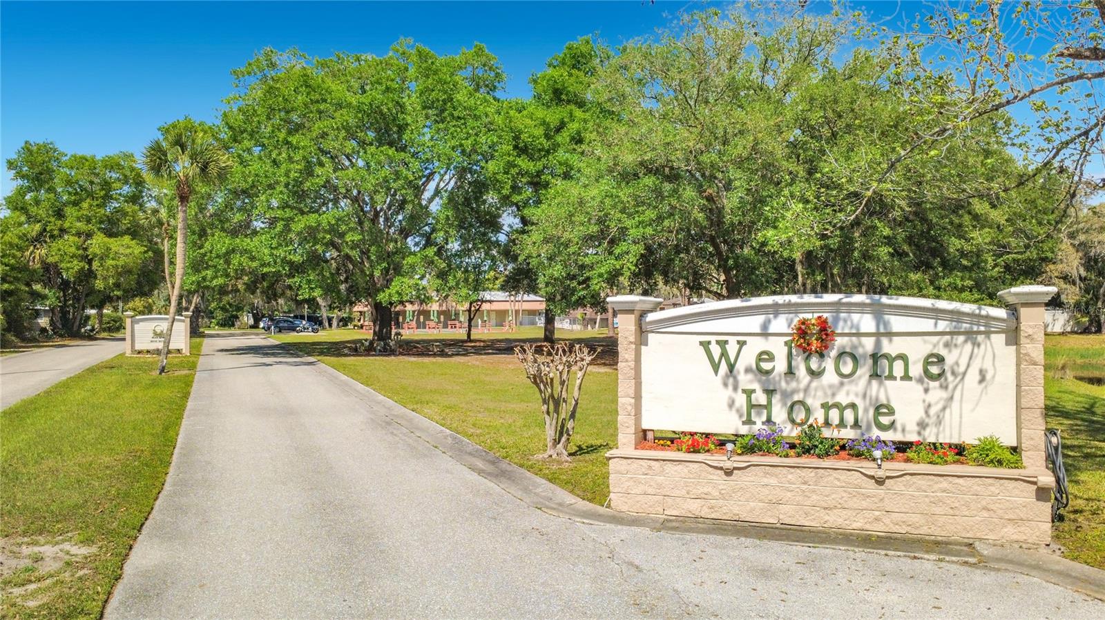 2523 KAREN DR, MOUNT DORA, FL, 32757