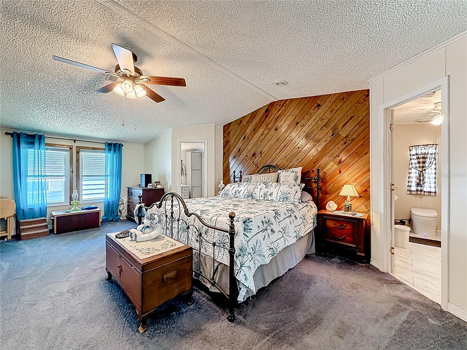 2523 KAREN DR, MOUNT DORA, FL, 32757