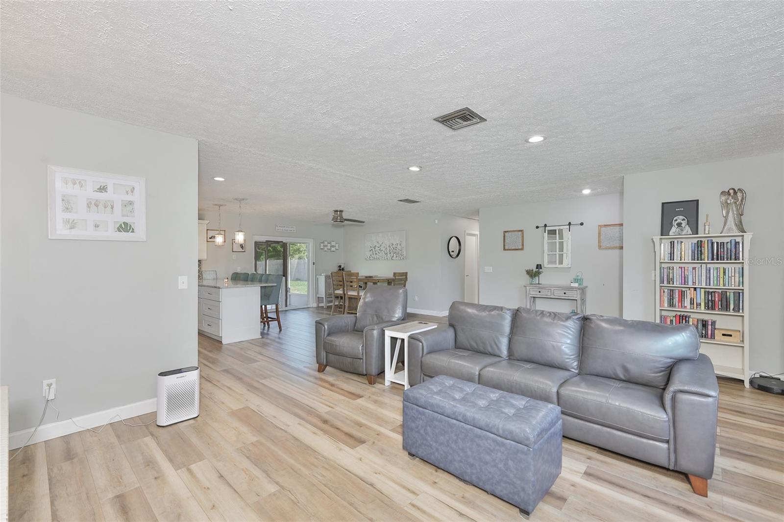 116 MARY KAY CT, BRANDON, FL, 33511