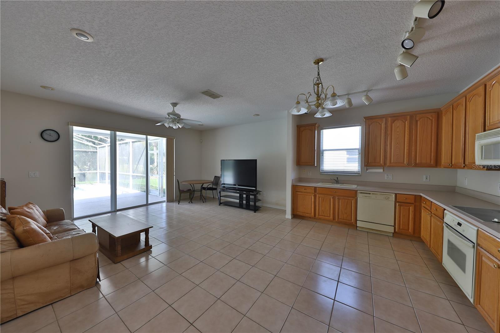 363 TWELVE OAKS DR, WINTER SPRINGS, FL, 32708