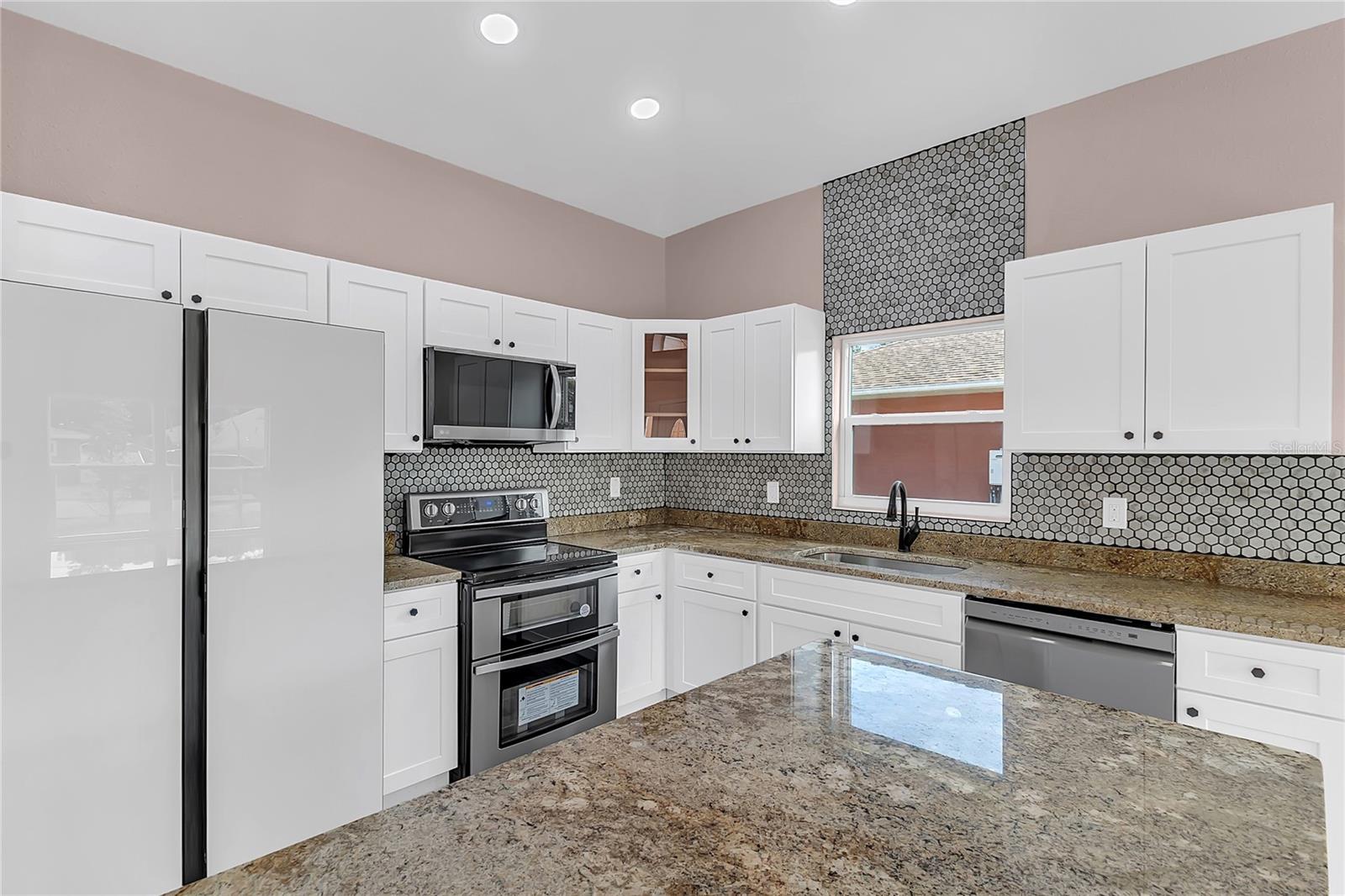 707 HAMILTON ST, NEW SMYRNA BEACH, FL, 32168