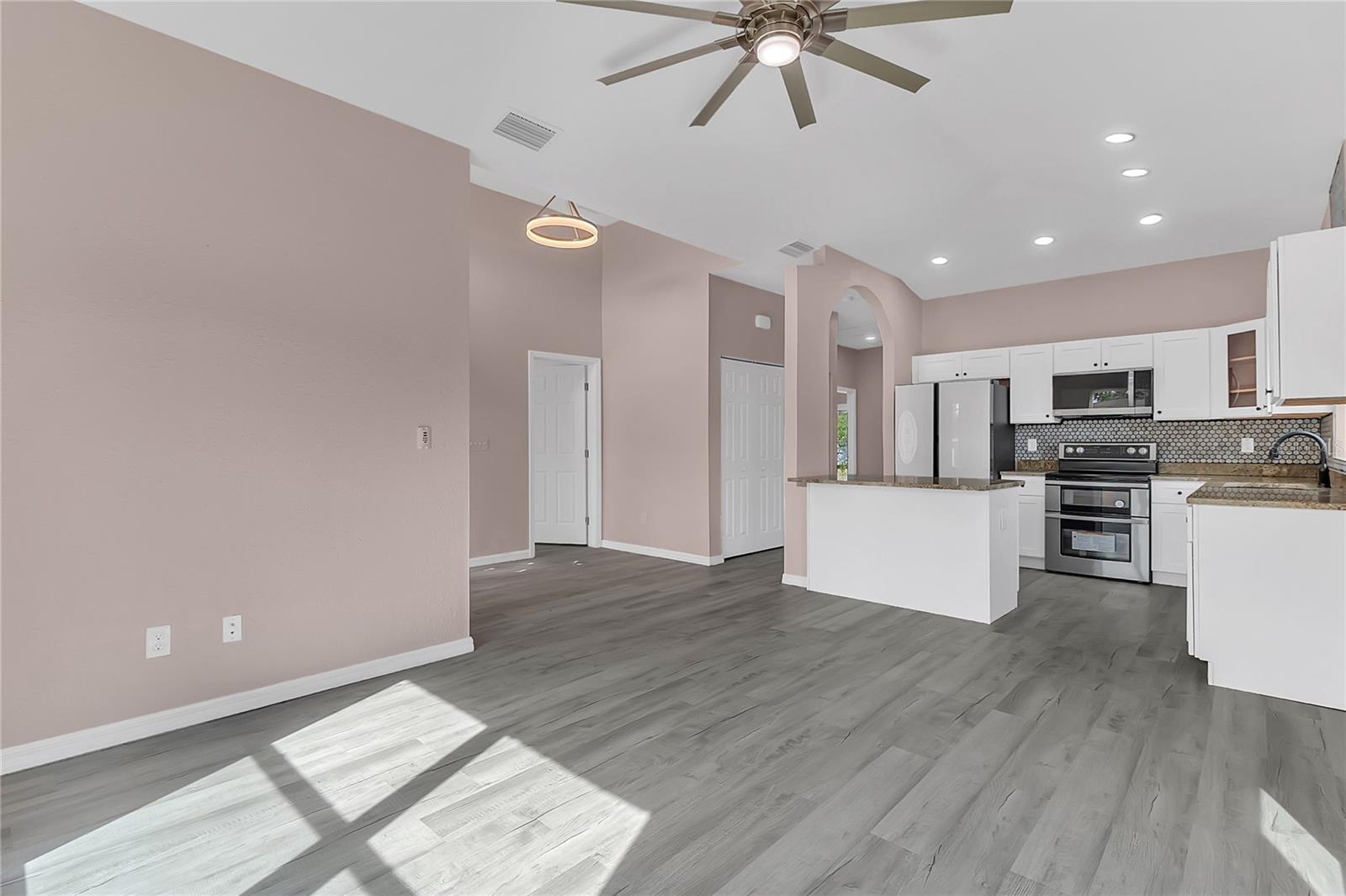 707 HAMILTON ST, NEW SMYRNA BEACH, FL, 32168