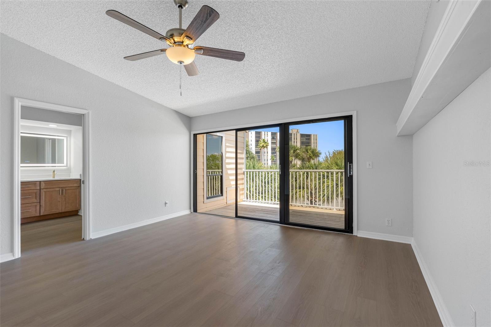 430 SANDY HOOK RD, TREASURE ISLAND, FL, 33706