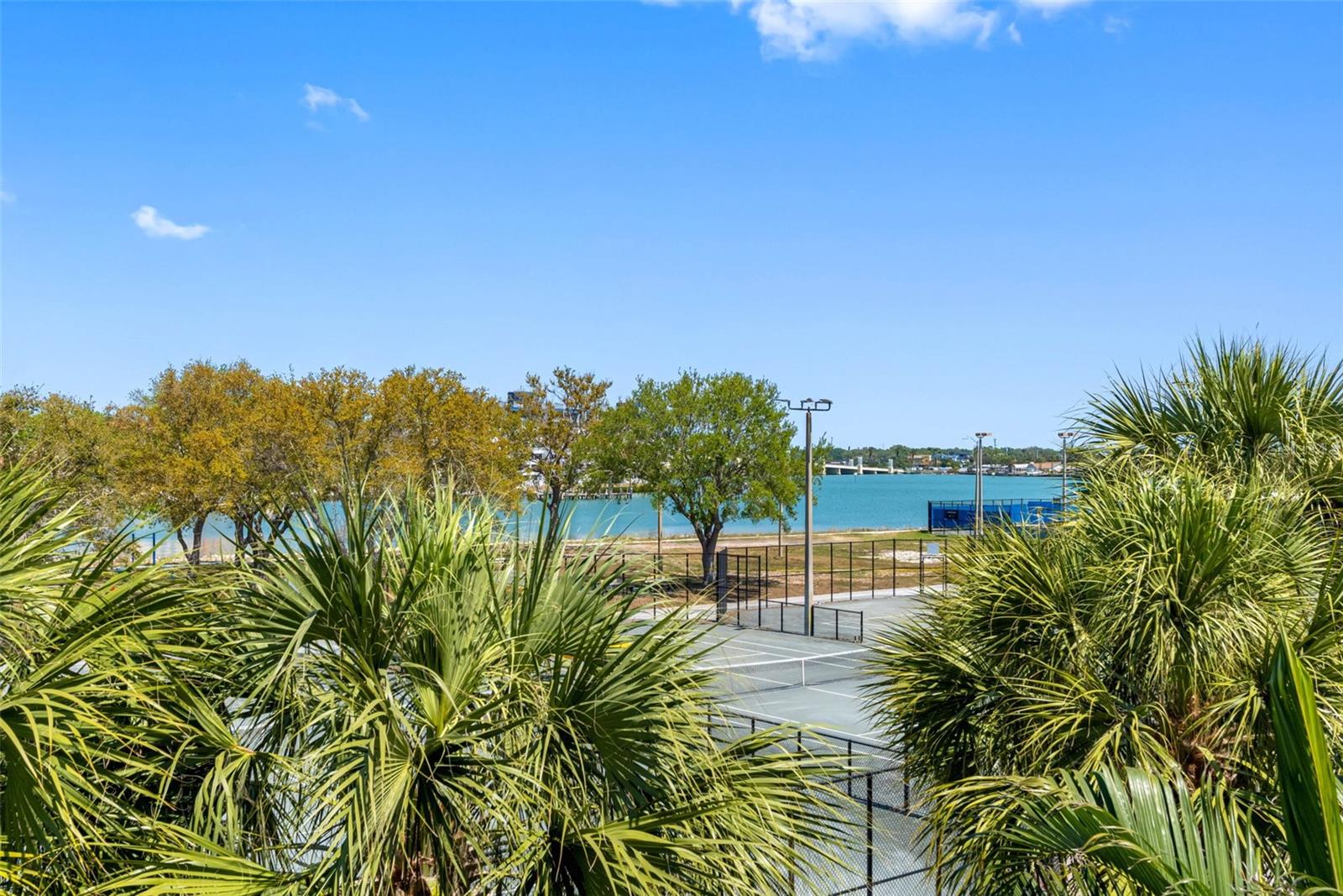 430 SANDY HOOK RD, TREASURE ISLAND, FL, 33706