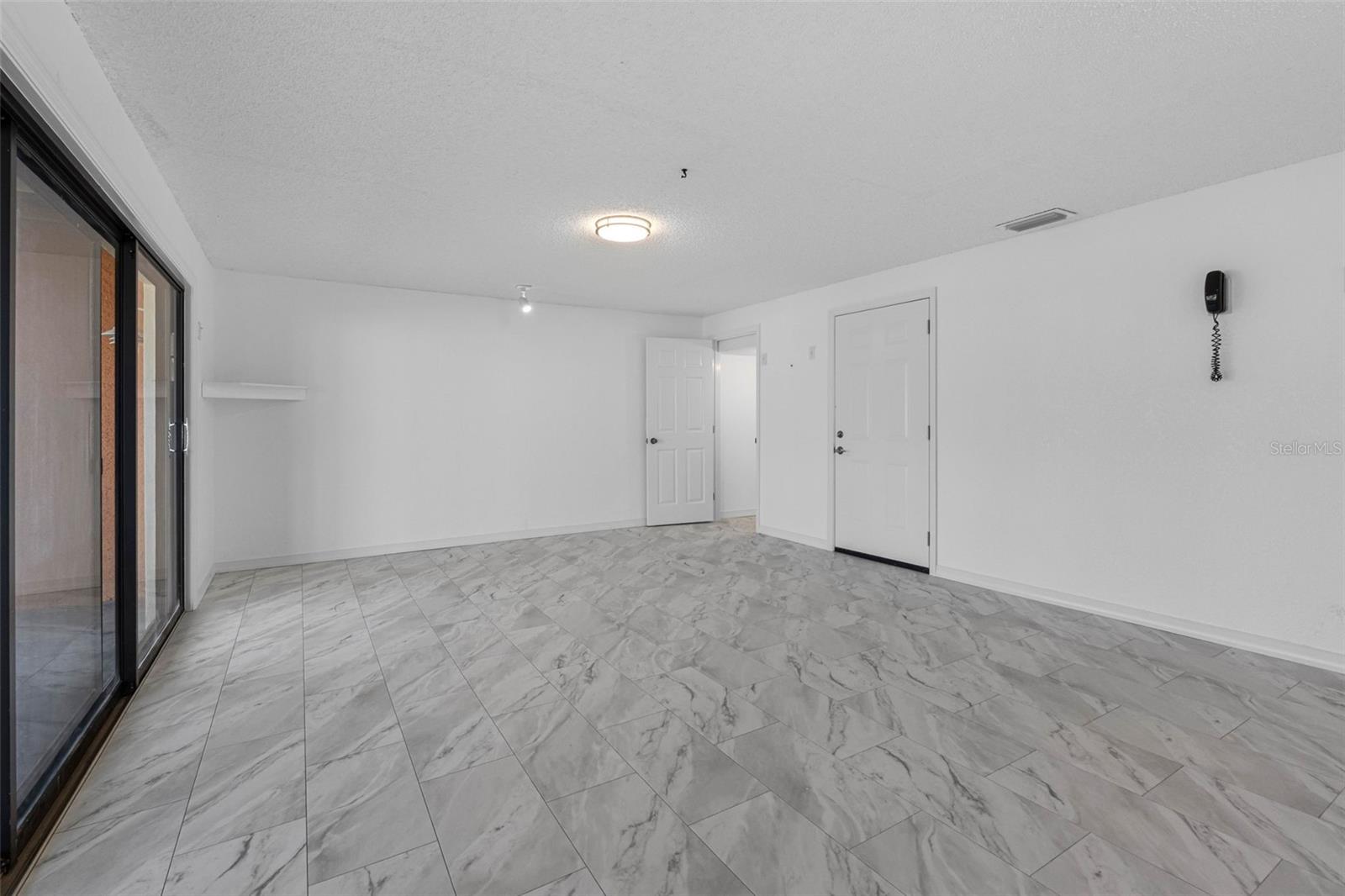 430 SANDY HOOK RD, TREASURE ISLAND, FL, 33706