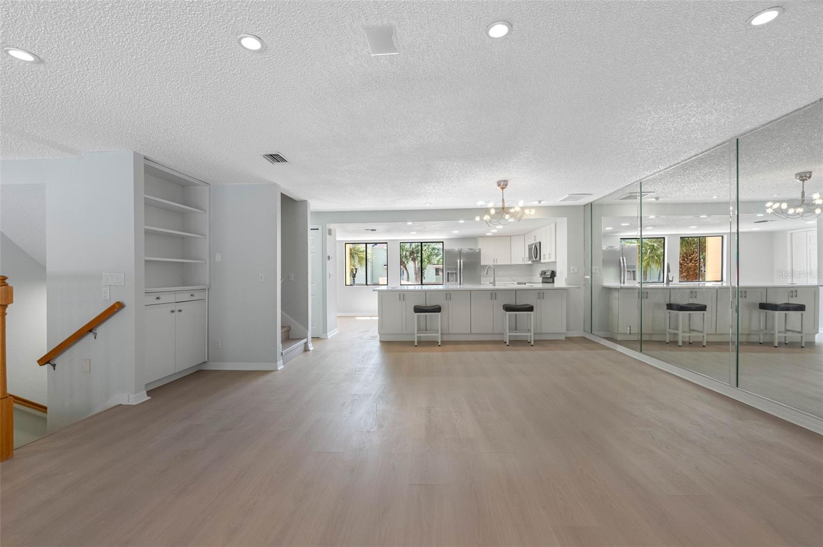 430 SANDY HOOK RD, TREASURE ISLAND, FL, 33706