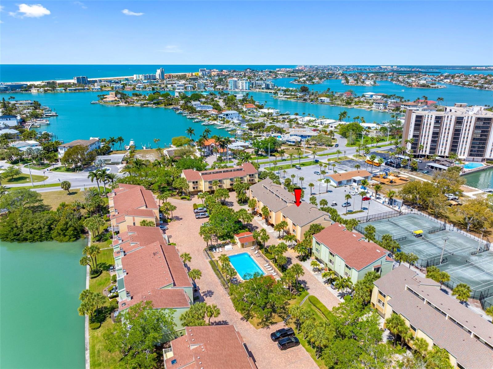 430 SANDY HOOK RD, TREASURE ISLAND, FL, 33706
