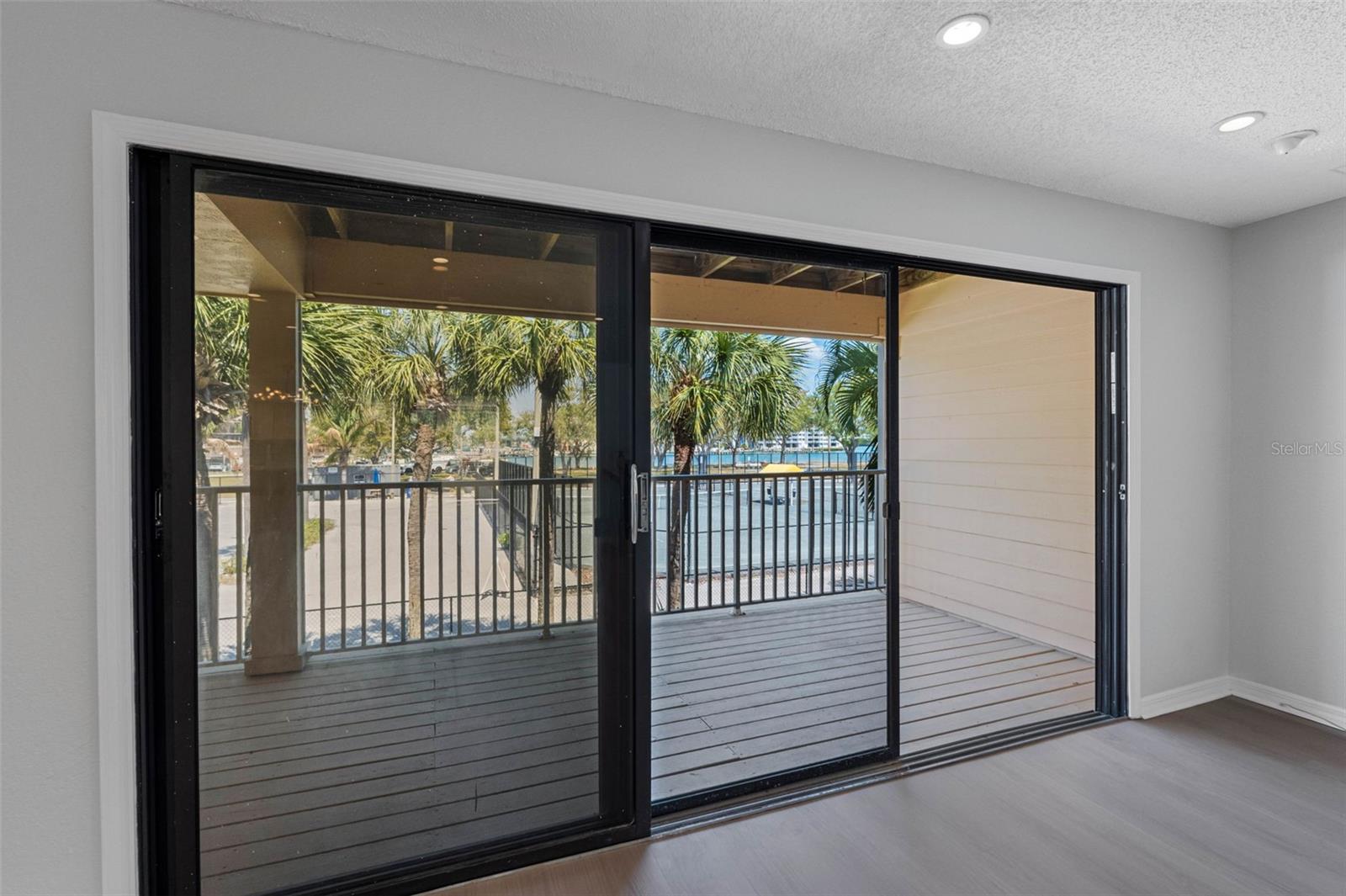 430 SANDY HOOK RD, TREASURE ISLAND, FL, 33706
