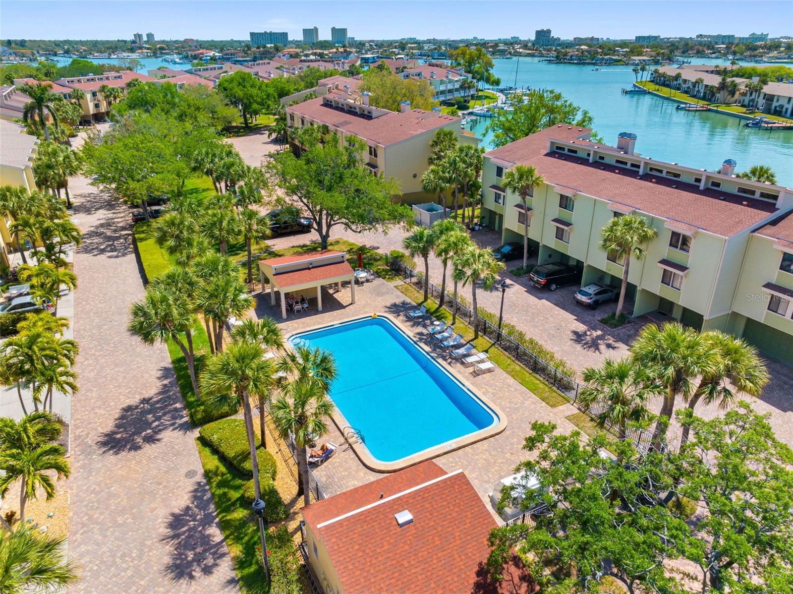 430 SANDY HOOK RD, TREASURE ISLAND, FL, 33706