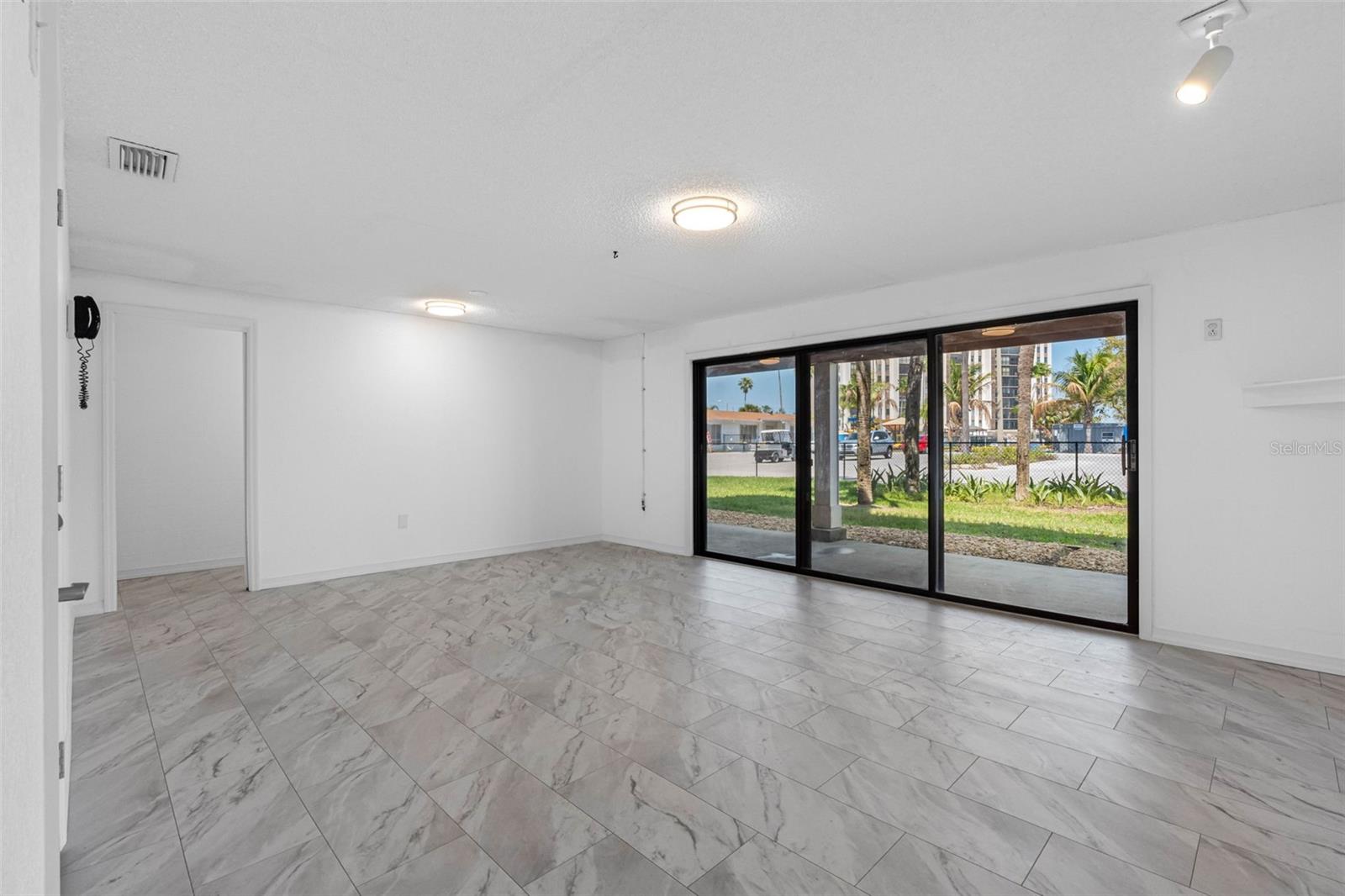 430 SANDY HOOK RD, TREASURE ISLAND, FL, 33706