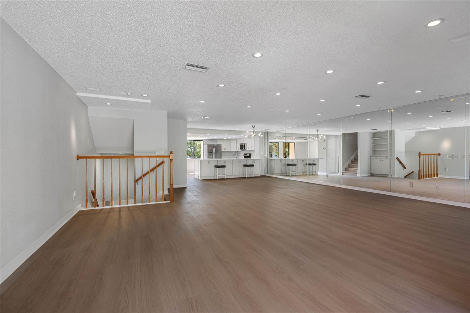 430 SANDY HOOK RD, TREASURE ISLAND, FL, 33706