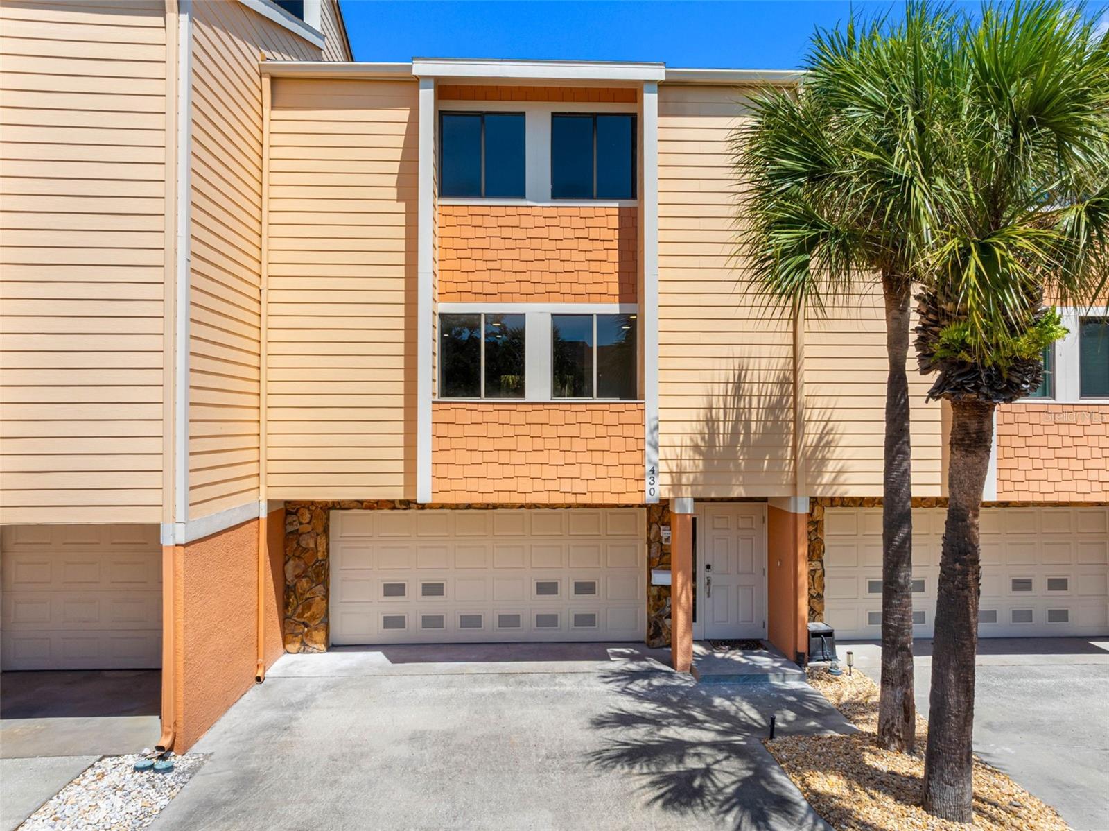 430 SANDY HOOK RD, TREASURE ISLAND, FL, 33706