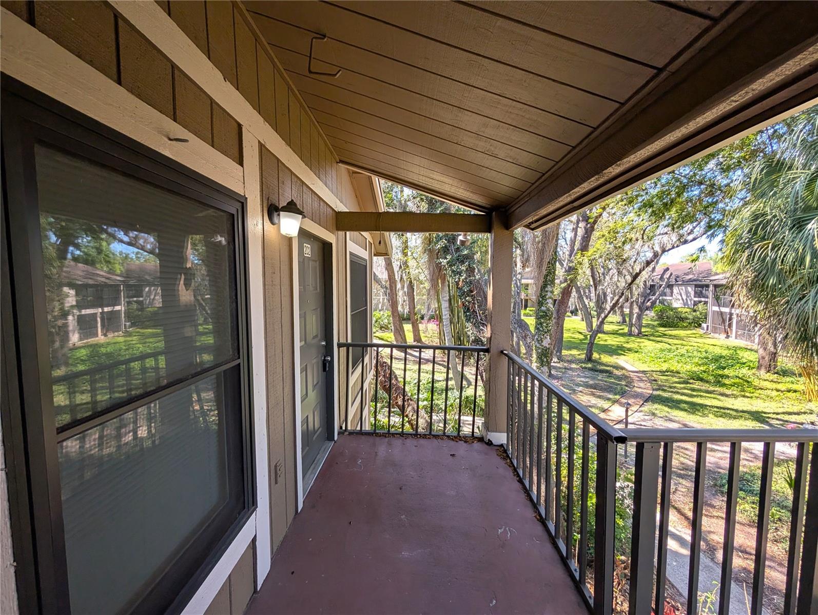 14211 SHADOW MOSS LN #202, TAMPA, FL, 33613