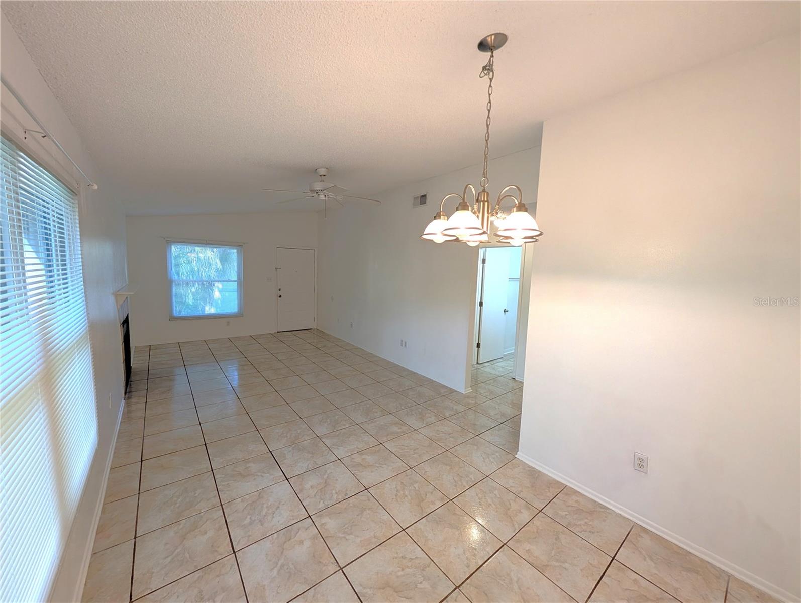 14211 SHADOW MOSS LN #202, TAMPA, FL, 33613