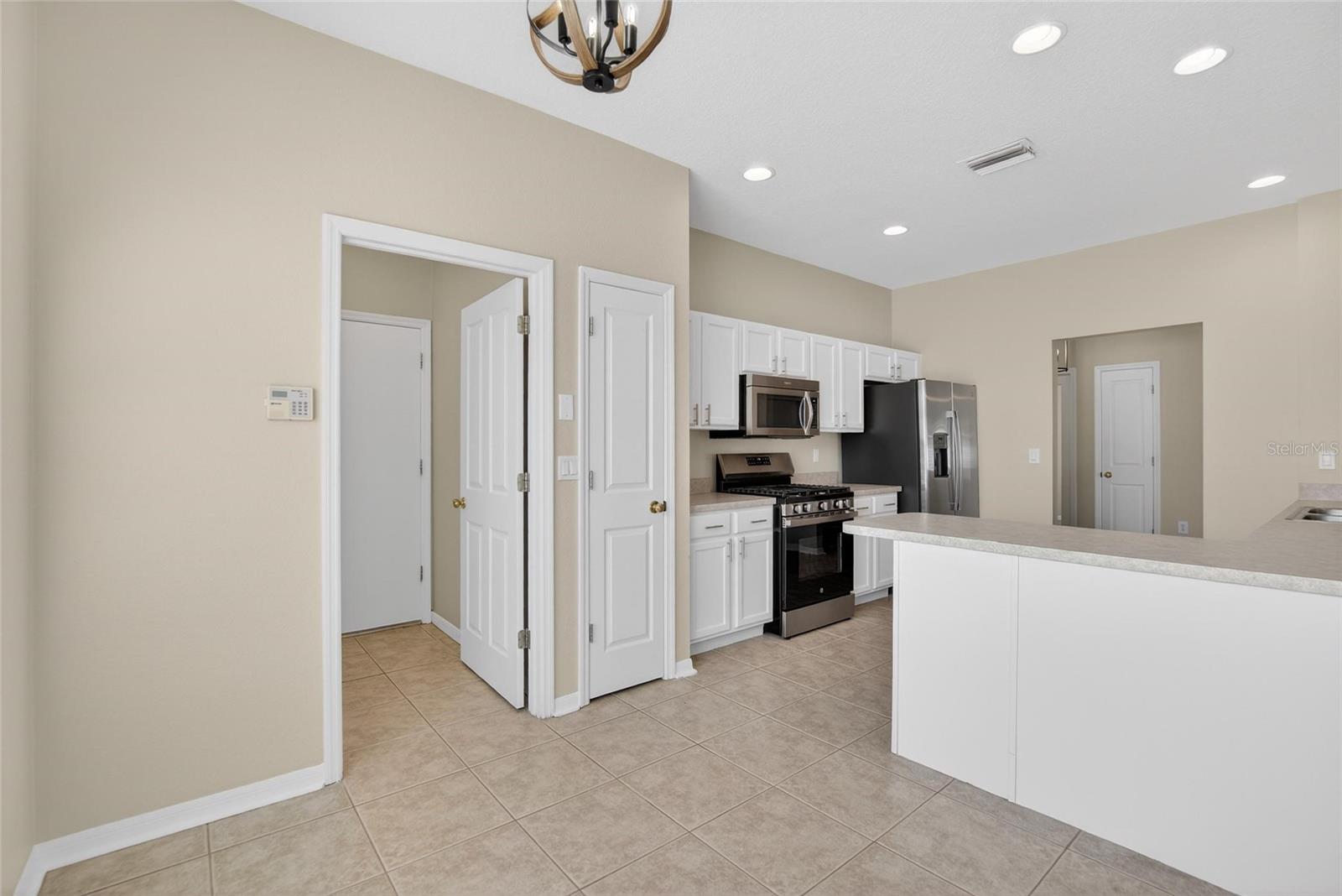5714 HAWKGROVE PL, LITHIA, FL, 33547