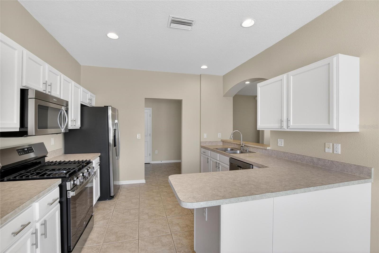 5714 HAWKGROVE PL, LITHIA, FL, 33547