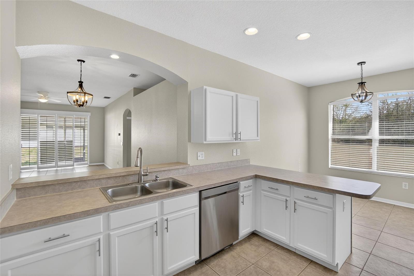 5714 HAWKGROVE PL, LITHIA, FL, 33547