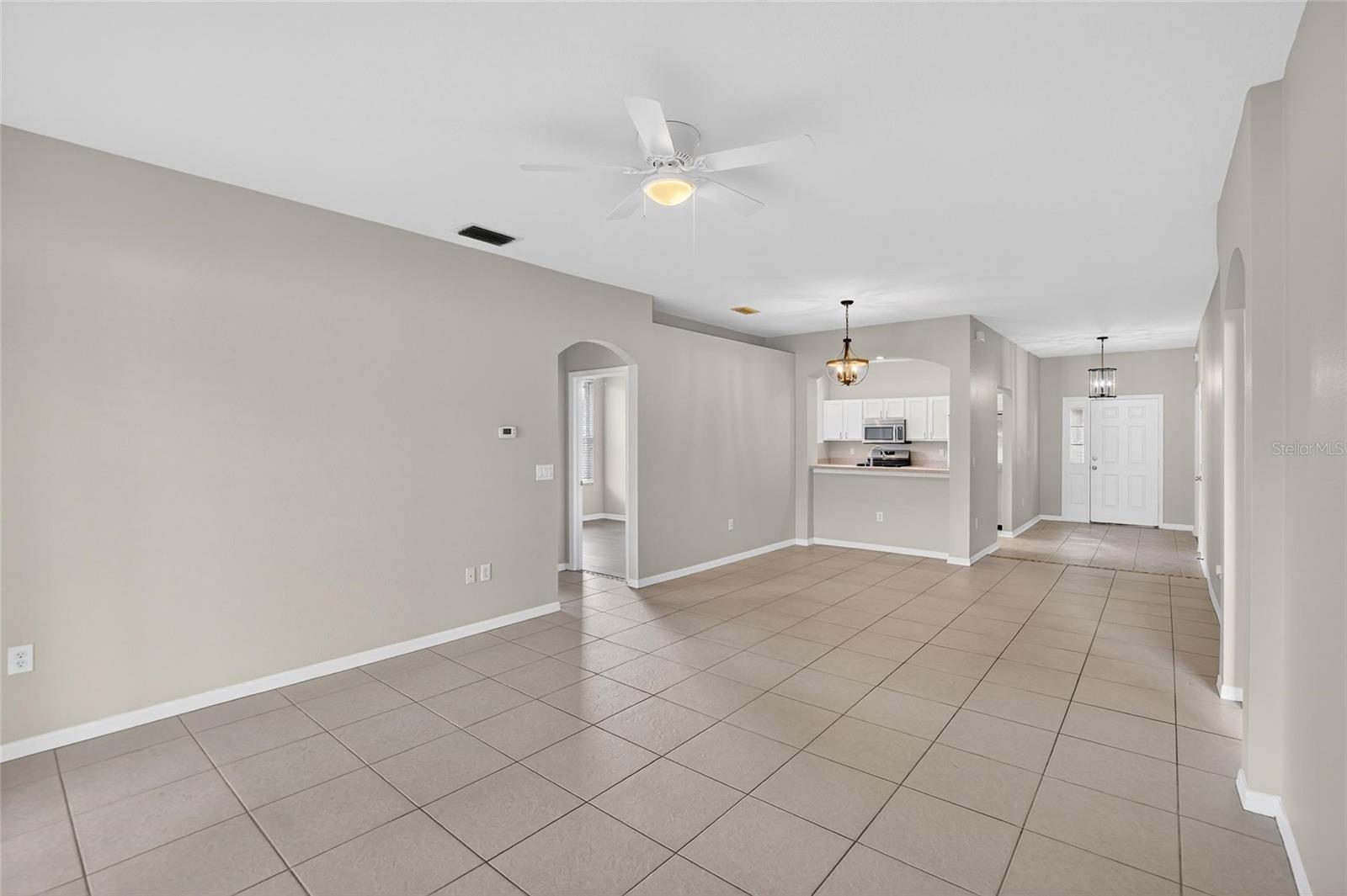 5714 HAWKGROVE PL, LITHIA, FL, 33547