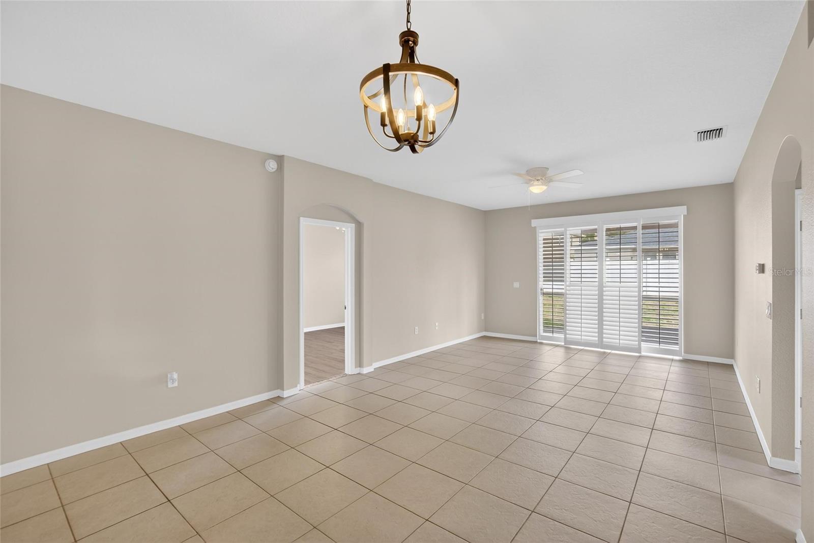 5714 HAWKGROVE PL, LITHIA, FL, 33547
