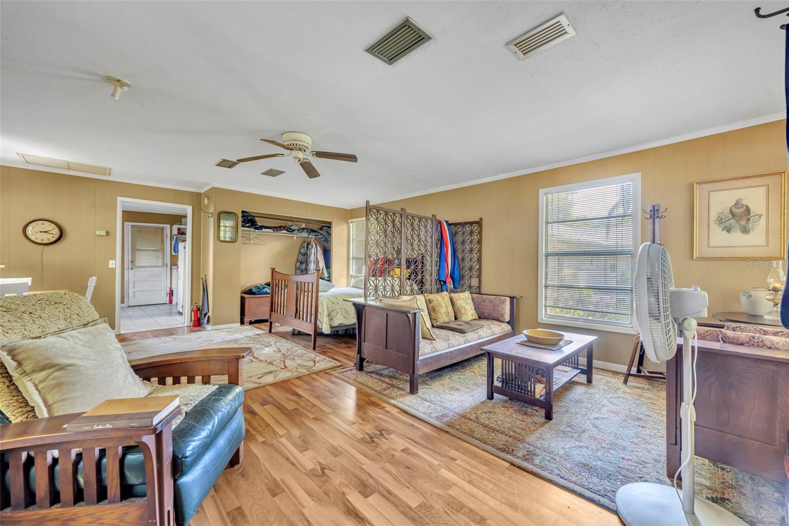 140 N JOHNS ST, MOUNT DORA, FL, 32757