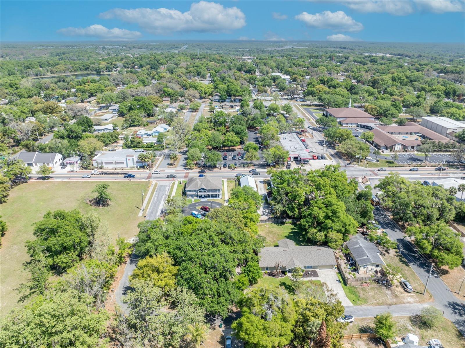 140 N JOHNS ST, MOUNT DORA, FL, 32757