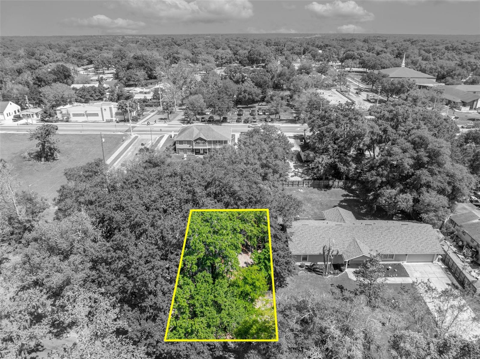 140 N JOHNS ST, MOUNT DORA, FL, 32757