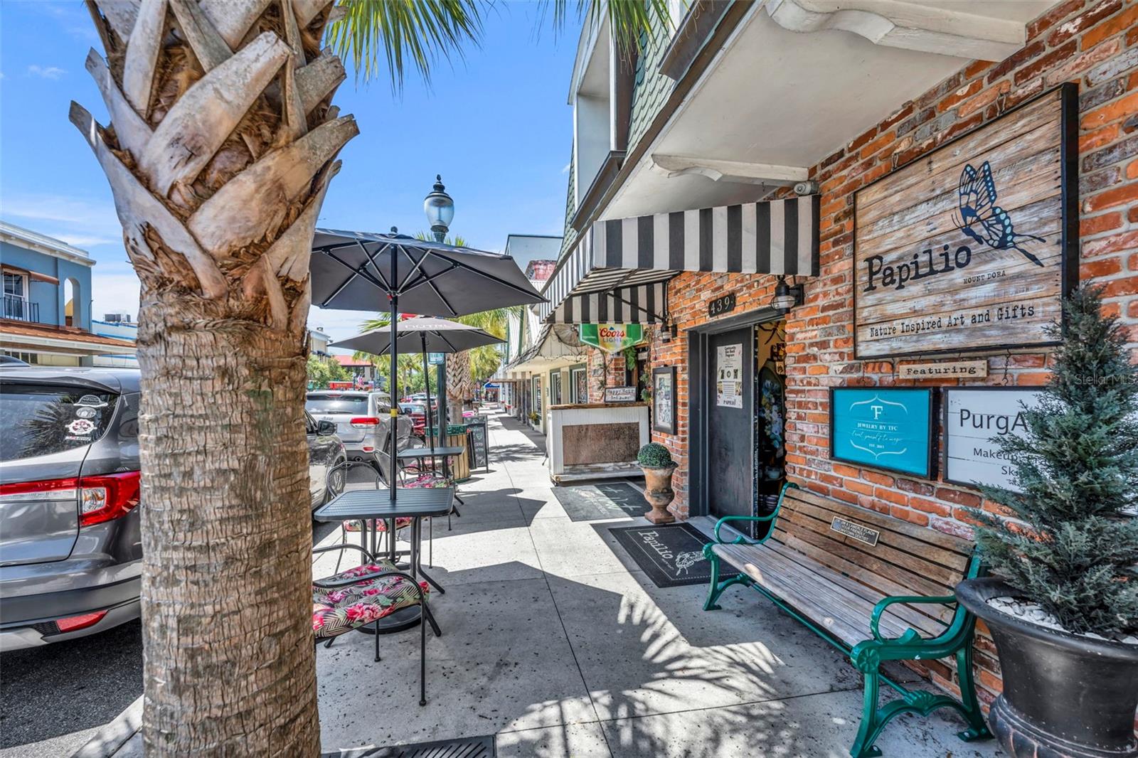 140 N JOHNS ST, MOUNT DORA, FL, 32757