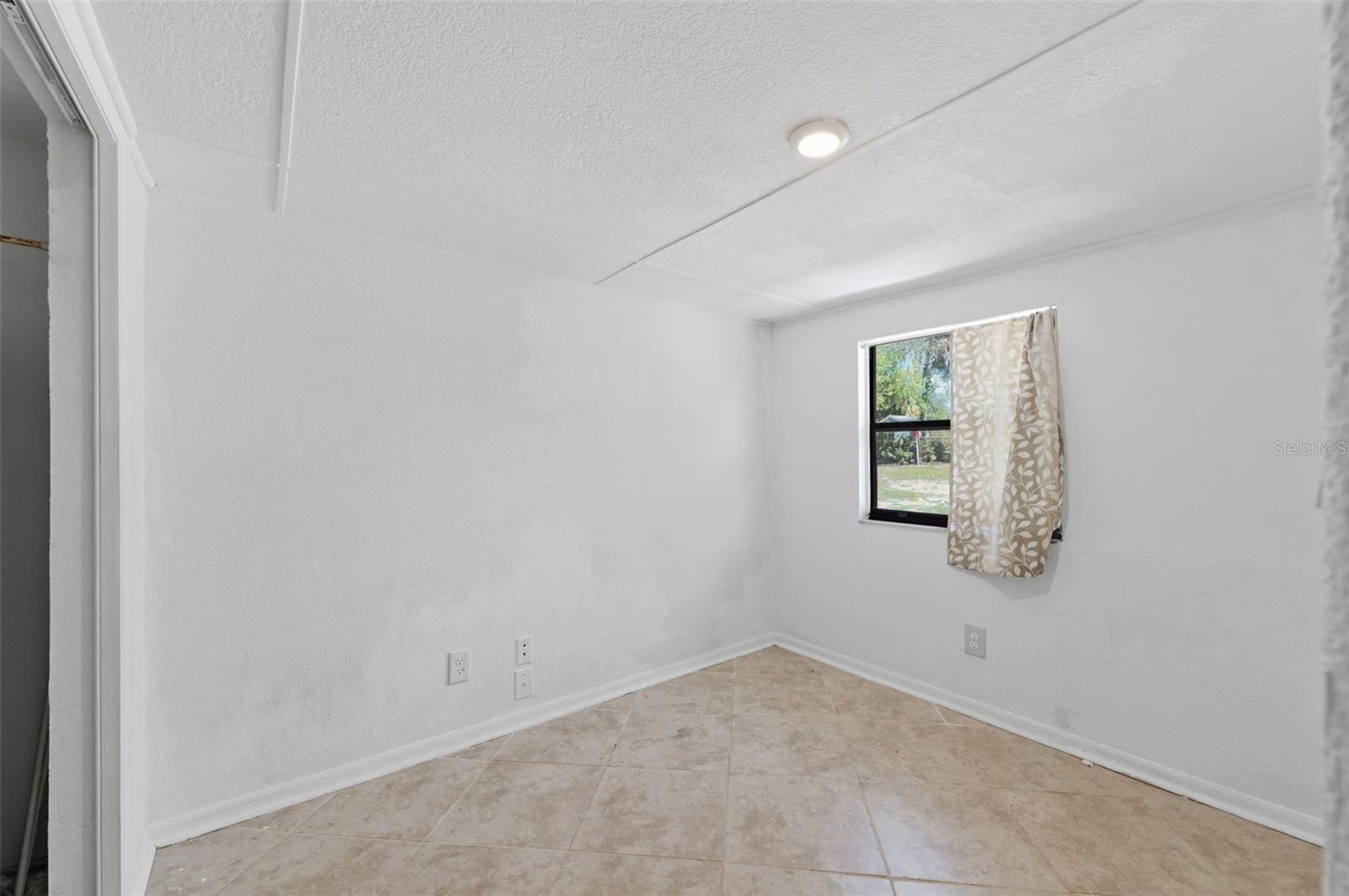 515 S COVELAKE TER, INVERNESS, FL, 34450