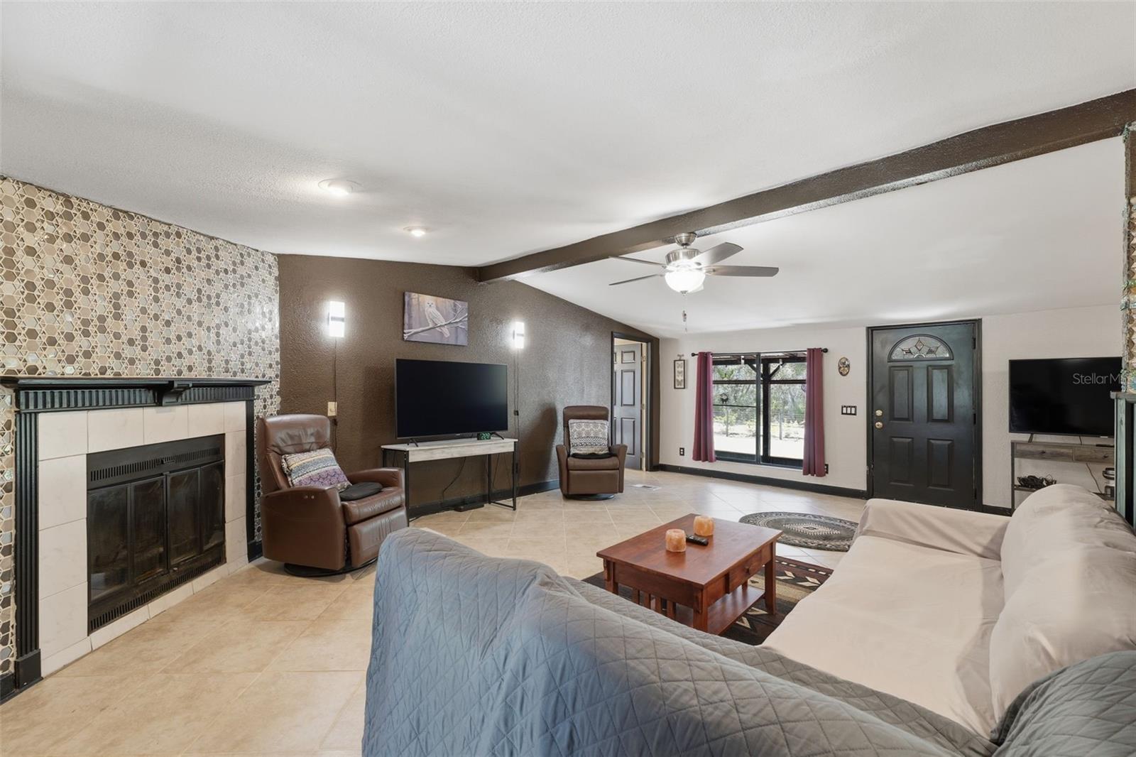 515 S COVELAKE TER, INVERNESS, FL, 34450