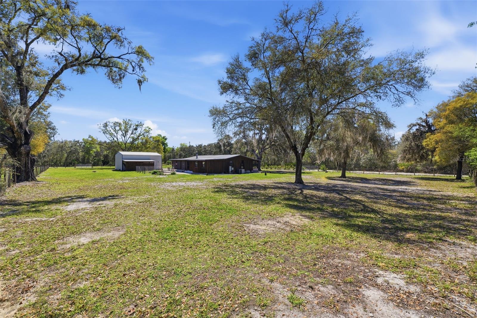 515 S COVELAKE TER, INVERNESS, FL, 34450