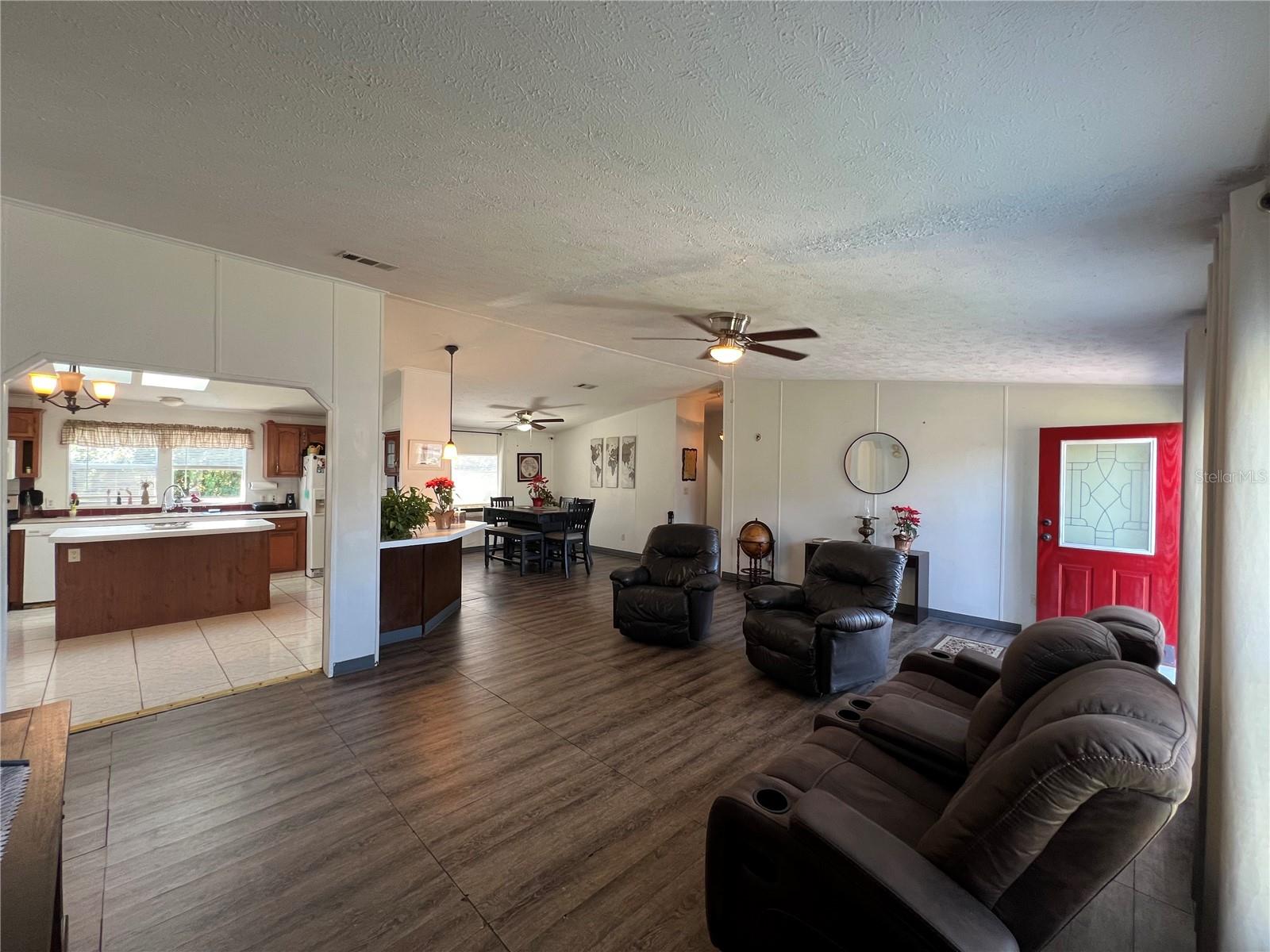 1124 DARA CAY DR, KISSIMMEE, FL, 34741