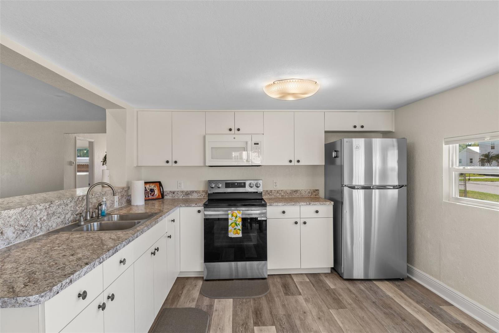 7272 WESTWIND ST, WEEKI WACHEE, FL, 34607