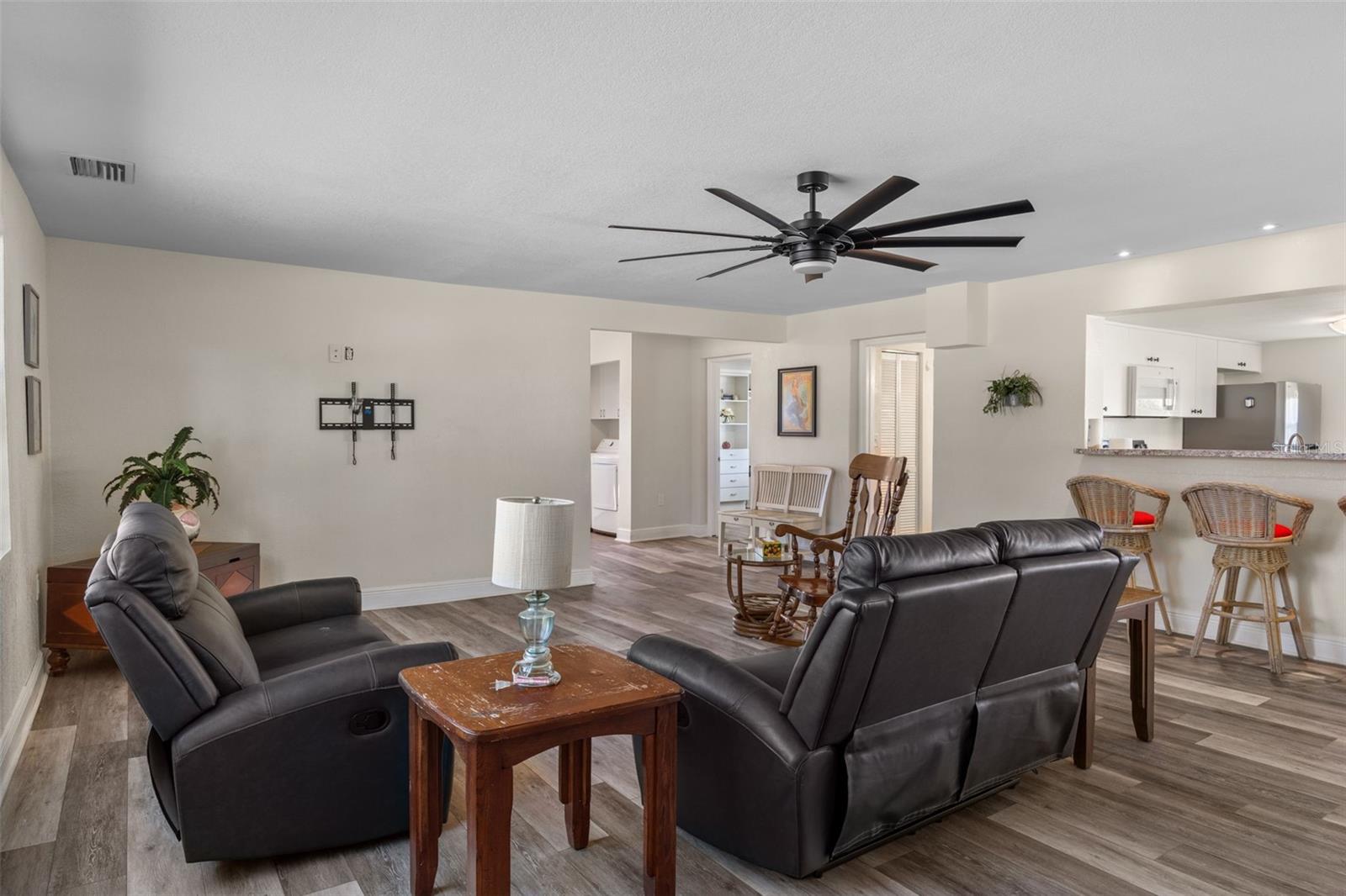 7272 WESTWIND ST, WEEKI WACHEE, FL, 34607
