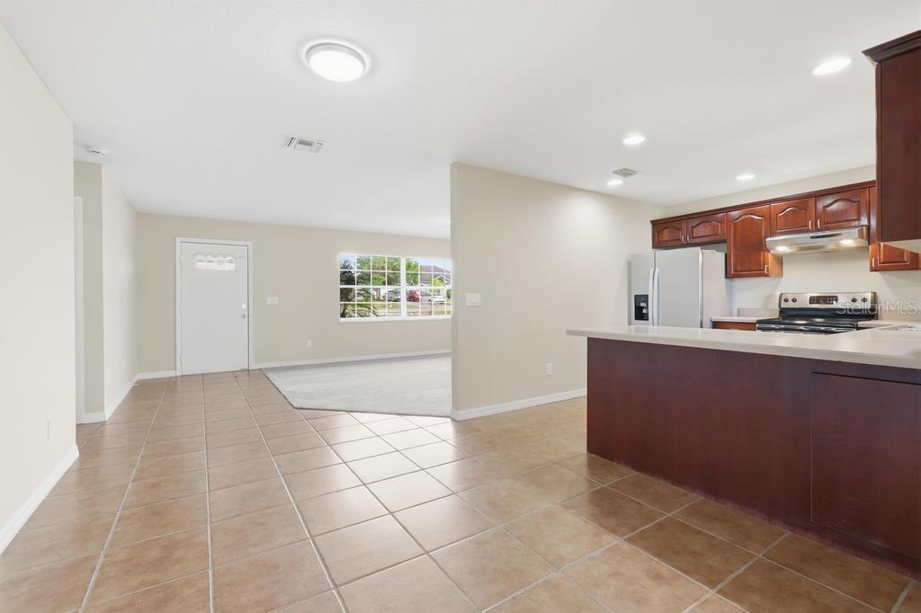1964 MONTECITO AVE, DELTONA, FL, 32738