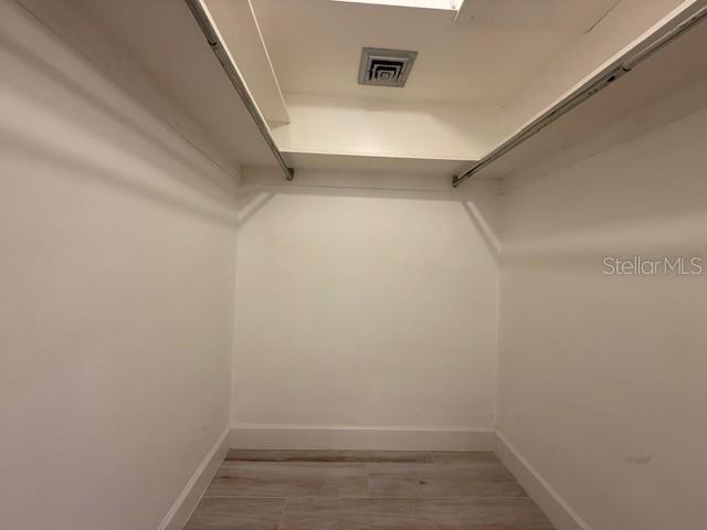 7351 W COUNTRY CLUB DR N #105, SARASOTA, FL, 34243