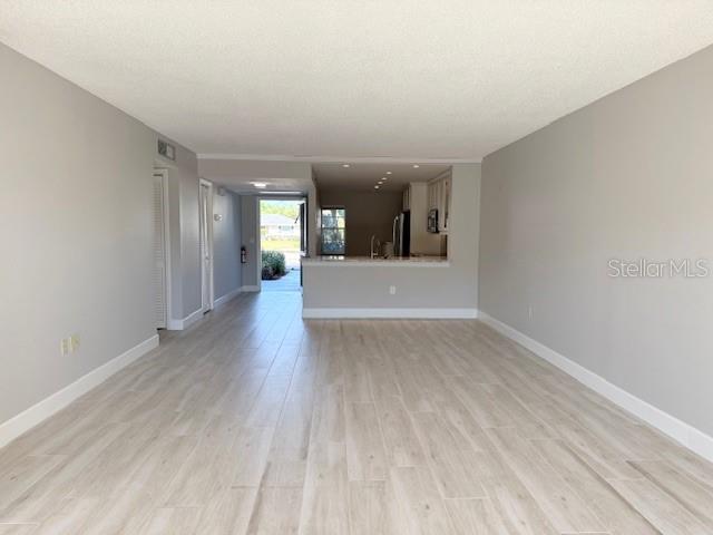 7351 W COUNTRY CLUB DR N #105, SARASOTA, FL, 34243