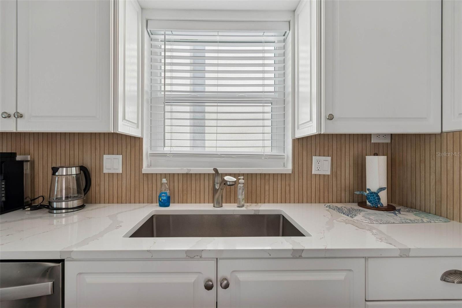 8432 W GULF BLVD #Sailfish, TREASURE ISLAND, FL, 33706